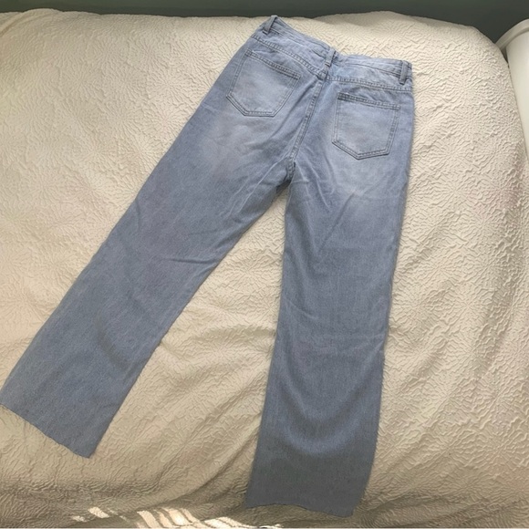 Princess Polly | Angela Cropped Jeans Light Wash Denim - Picture 8 of 8